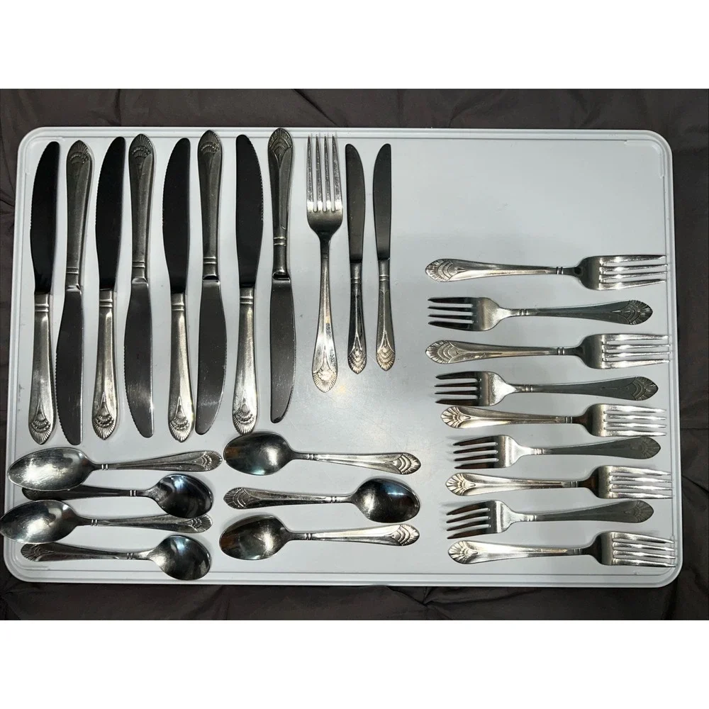 27 Piece Replacement Flatware World Walco WNK‎ Butter Knife Forks Spoons Shell